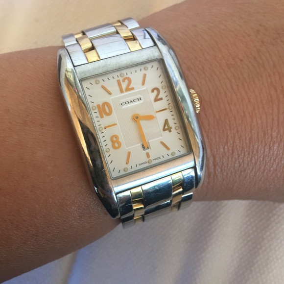 Coach watch - Picture 6 of 8